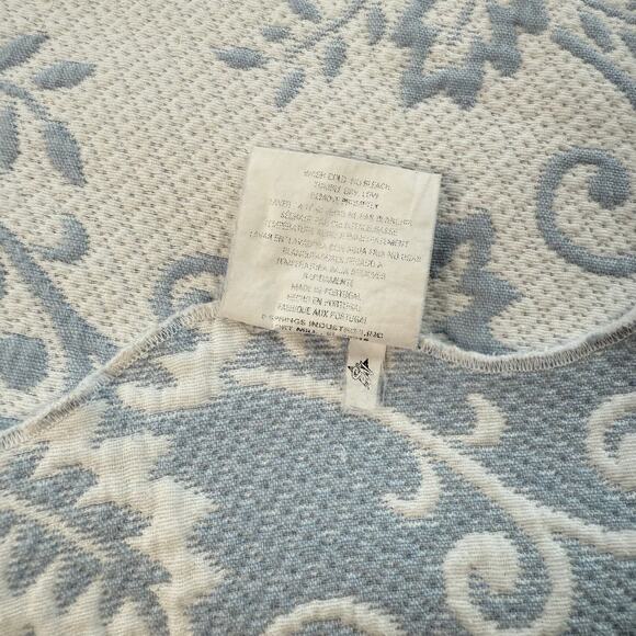 Vintage Martha Stewart Matelassé Coverlet Blanket Full Reversible Blue White - Picture 5 of 10
